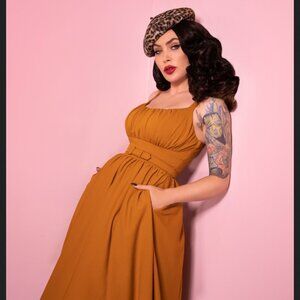 Vixen by Micheline Pitt Mustard Ingenue Large No Belt EUC